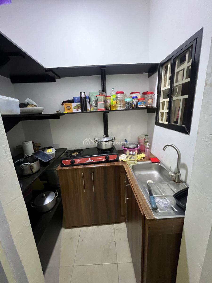 Standard Studio Apartment with Private Kitchen and 24/7 Electricity, Ikate Elegushi, Lekki, Lagos, Self Contain (single Rooms) for Rent