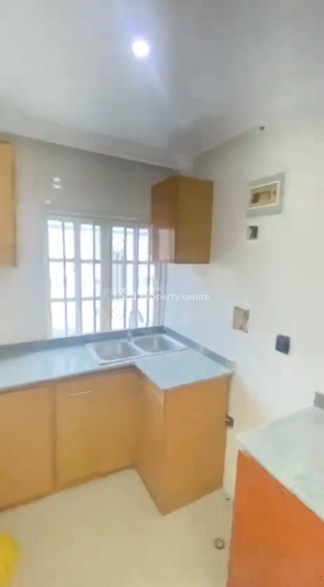 Luxurious Standard 1bedroom Mini Flat Upstairs, Osapa, Lekki, Lagos, Mini Flat (room and Parlour) for Rent