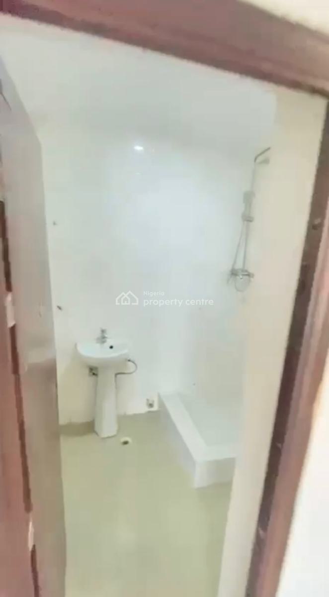 Luxurious Standard 1bedroom Mini Flat Upstairs, Osapa, Lekki, Lagos, Mini Flat (room and Parlour) for Rent