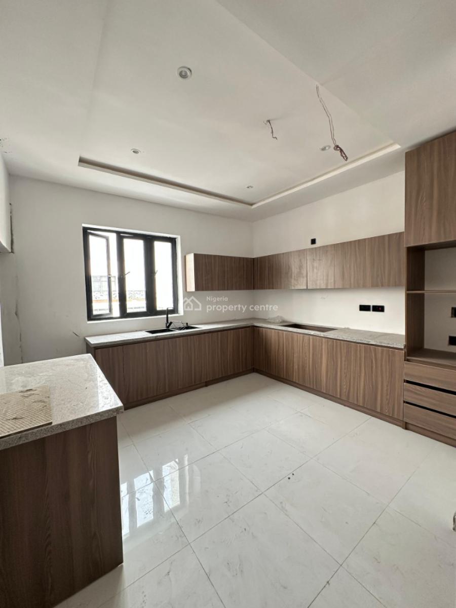 Lovely 3 Bedroom Penthouse with a Bq, Gym and Swimming Pool, Ikate, Lekki, Lagos, Block of Flats for Sale