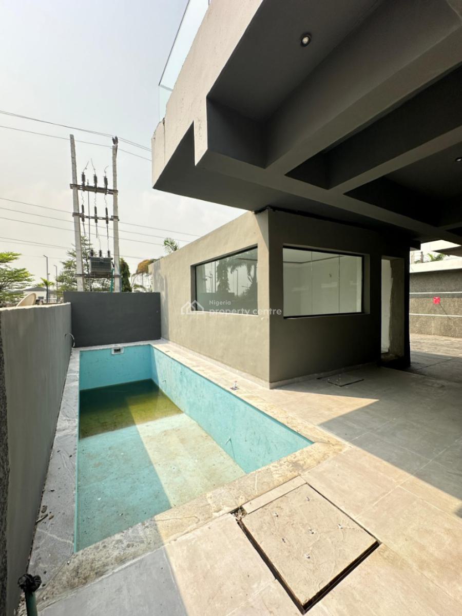 Lovely 3 Bedroom Penthouse with a Bq, Gym and Swimming Pool, Ikate, Lekki, Lagos, Block of Flats for Sale