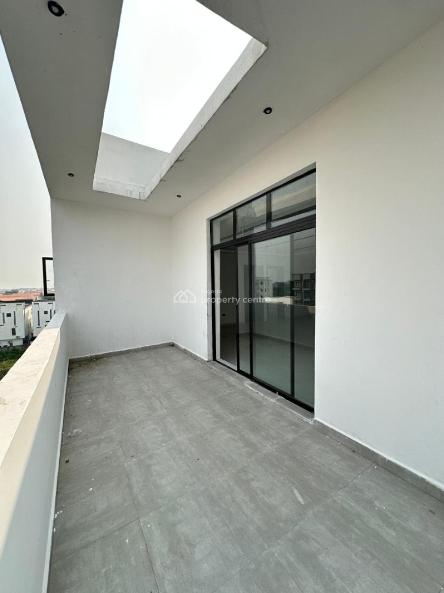 Lovely 3 Bedroom Penthouse with a Bq, Gym and Swimming Pool, Ikate, Lekki, Lagos, Block of Flats for Sale