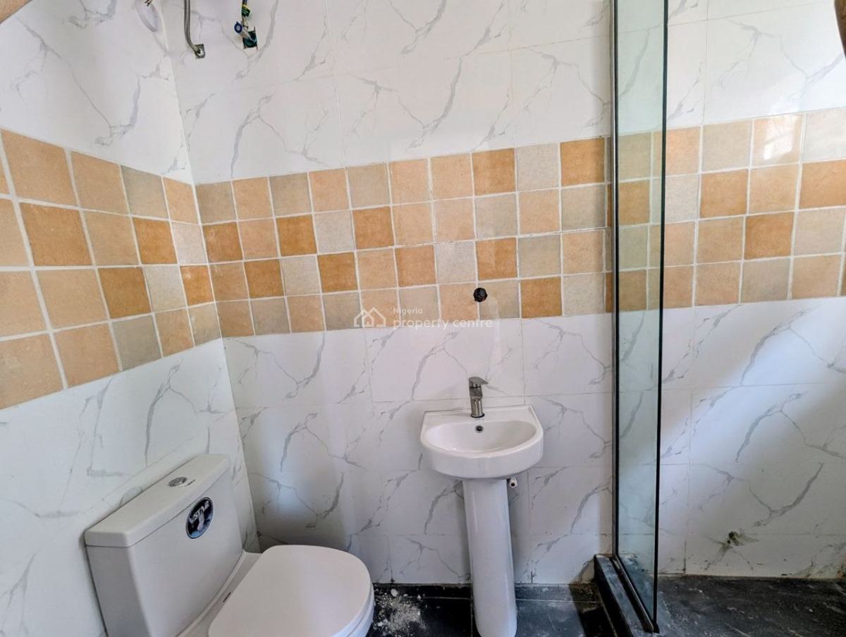 Brand New 2 Bedroom Apartment with Governors Consent, Off Spg Road, Ologolo, Lekki, Lagos, Flat / Apartment for Sale