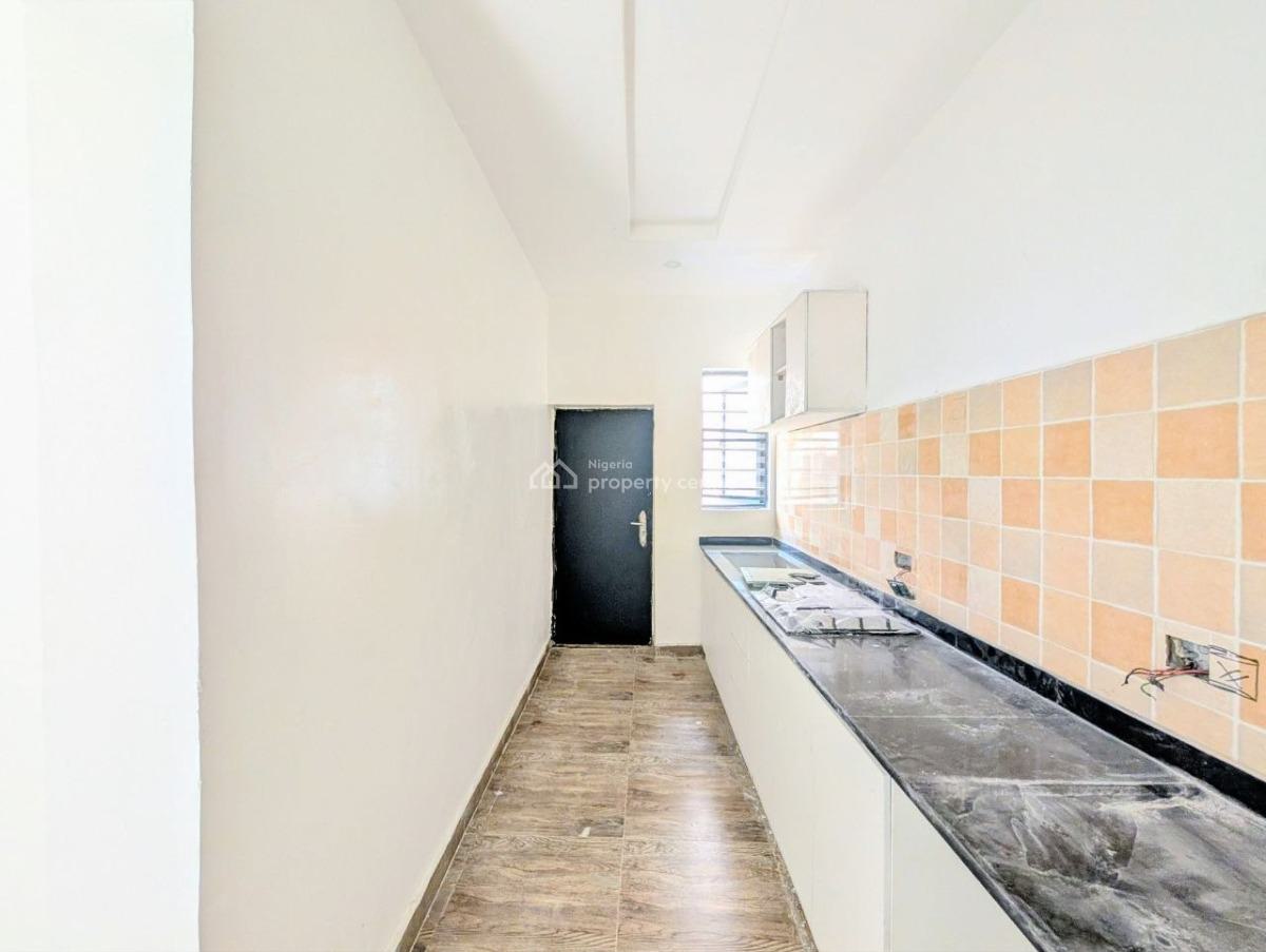 Brand New 2 Bedroom Apartment with Governors Consent, Off Spg Road, Ologolo, Lekki, Lagos, Flat / Apartment for Sale