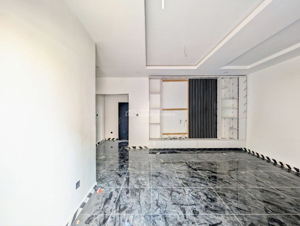 Brand New 2 Bedroom Apartment with Governors Consent, Off Spg Road, Ologolo, Lekki, Lagos, Flat / Apartment for Sale