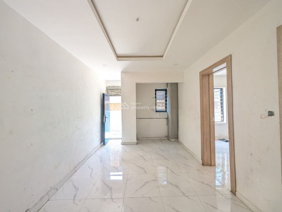 Brand New 1 Bedroom Apartment with Governors Consent, Off Spg Road, Ologolo, Lekki, Lagos, Flat / Apartment for Sale