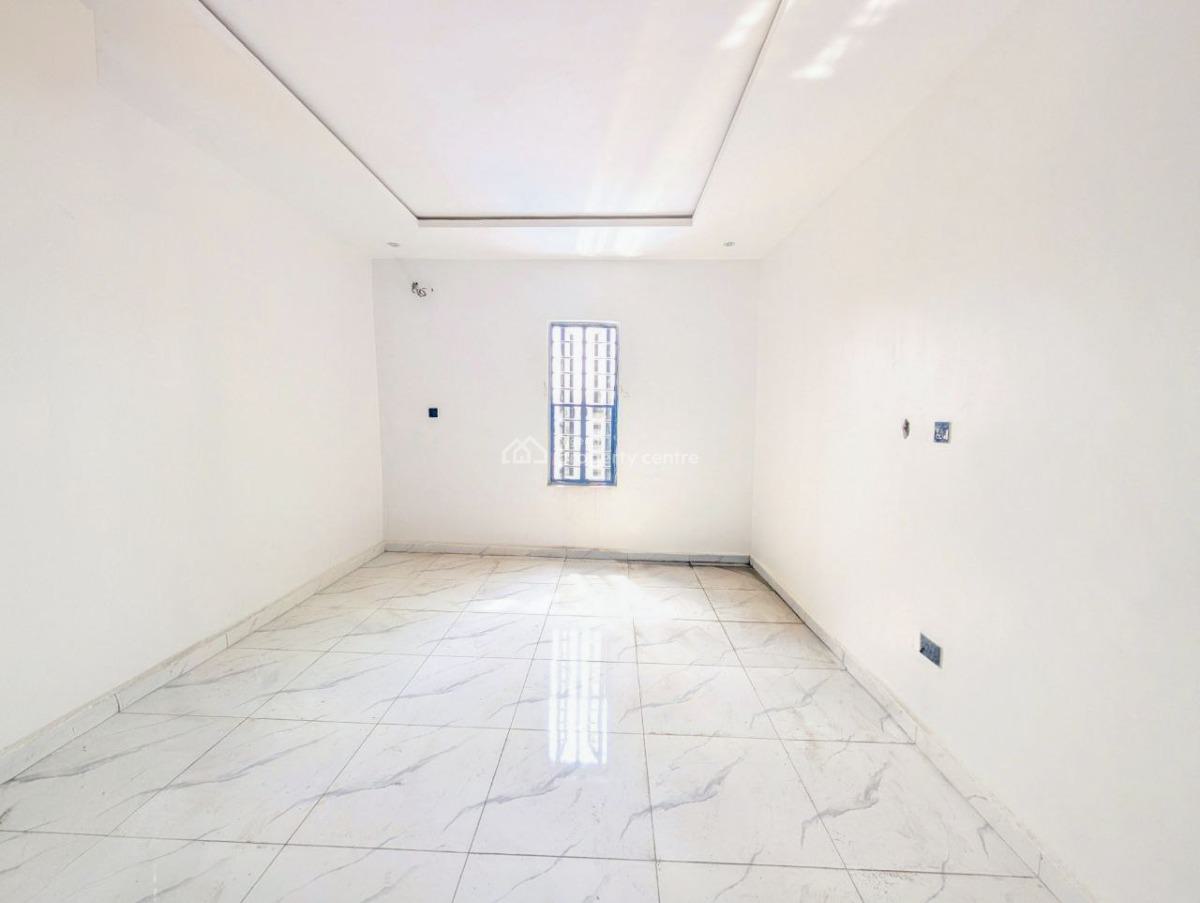 Uncommonly Spacious 2 Bedroom Apartment with Gov. Consent, Off Baale Road, Igbo Efon, Lekki, Lagos, Flat / Apartment for Sale