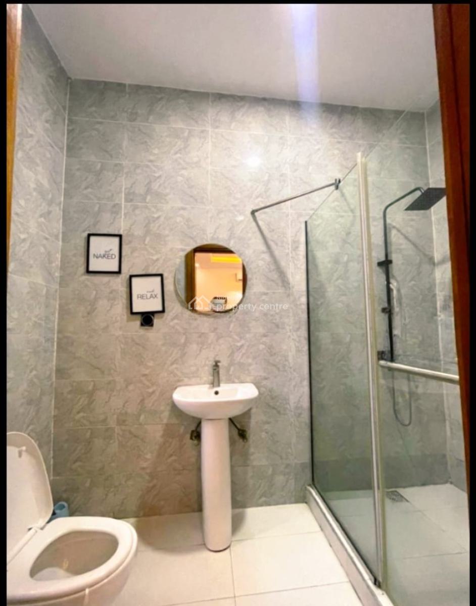 Beautifully Furnished 3-bedroom Penthouse Apartment, Off Admiralty, Lekki Phase 1, Lekki, Lagos, Flat / Apartment for Rent