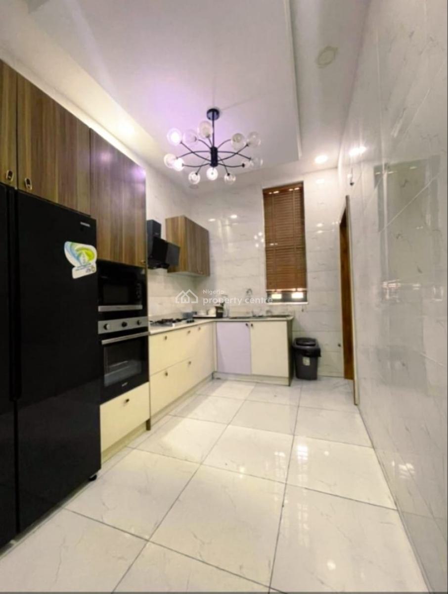 Beautifully Furnished 3-bedroom Penthouse Apartment, Off Admiralty, Lekki Phase 1, Lekki, Lagos, Flat / Apartment for Rent