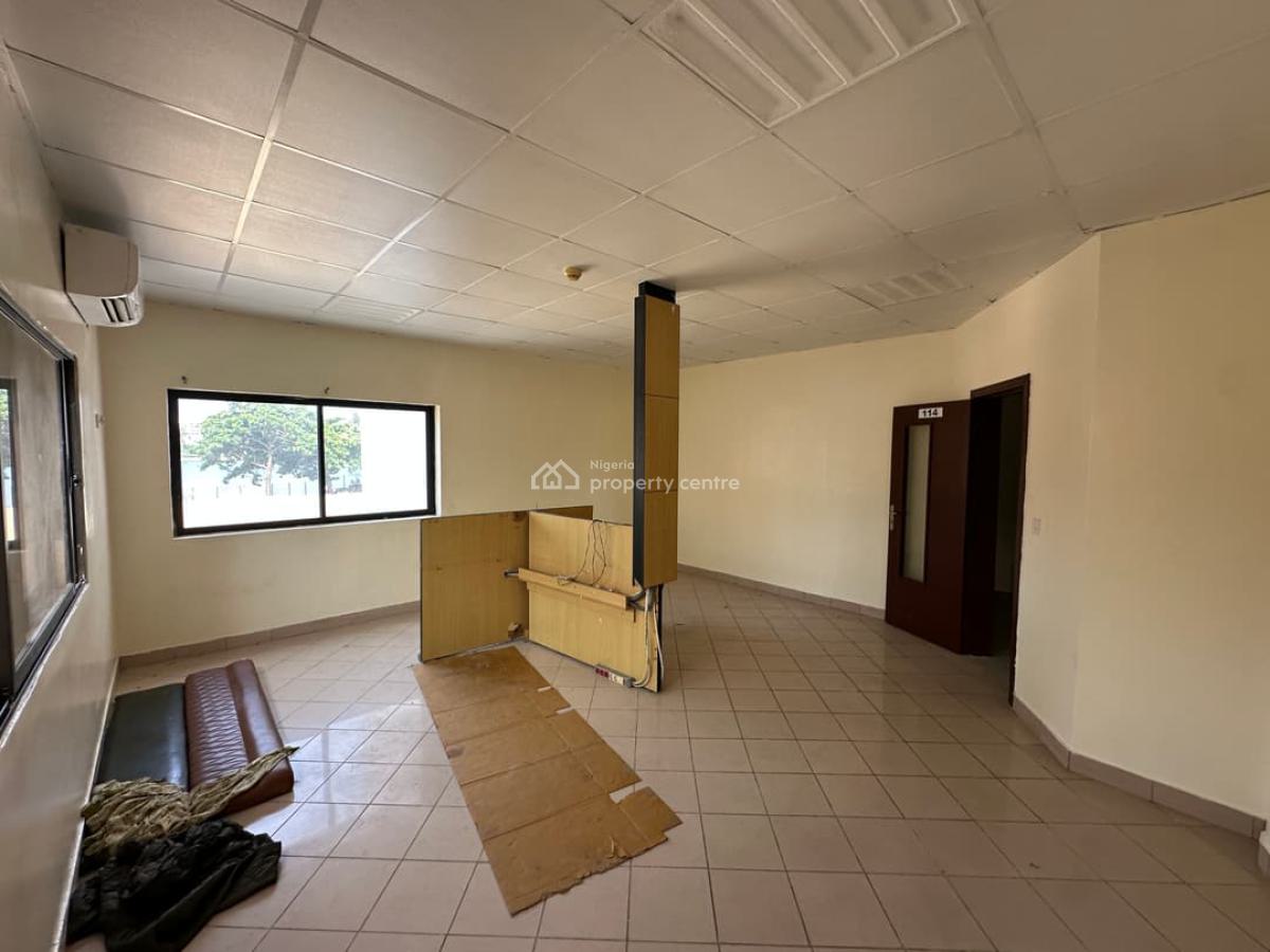 Commercial Office Building, Ozumba Mbadiwe, Victoria Island (vi), Lagos, Office Space for Rent