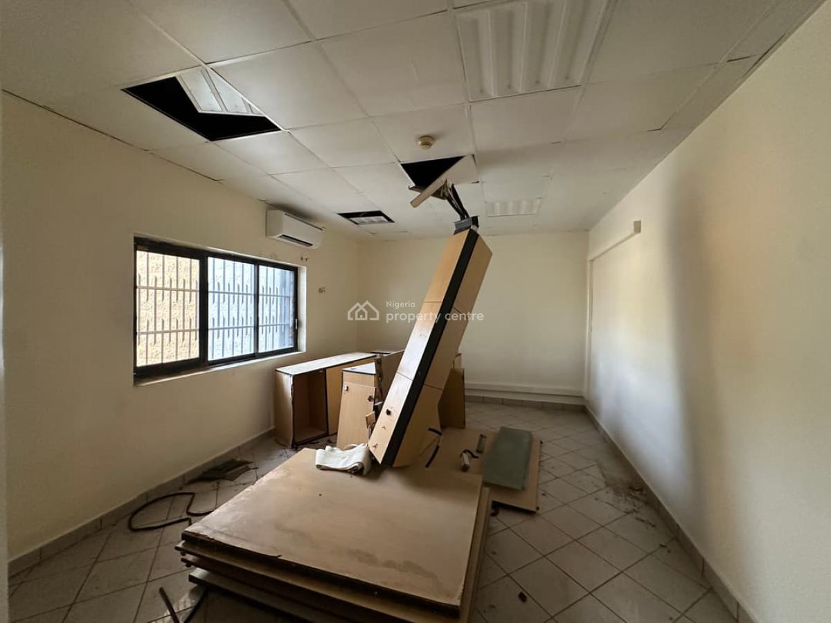 Commercial Office Building, Ozumba Mbadiwe, Victoria Island (vi), Lagos, Office Space for Rent