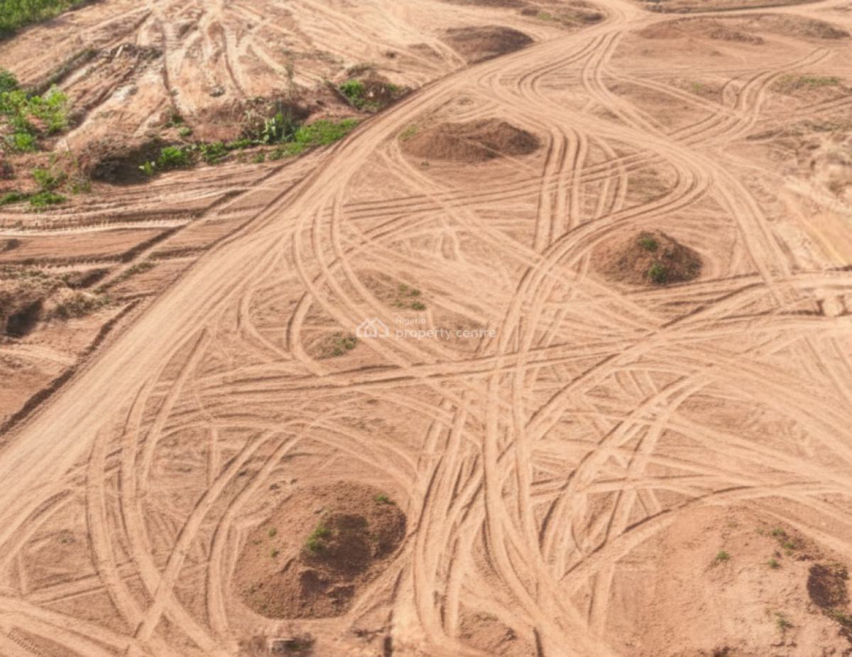 C of O Plots and Acres of Land, Onikoko,moniya Expressway, Akinyele, Oyo, Land for Sale