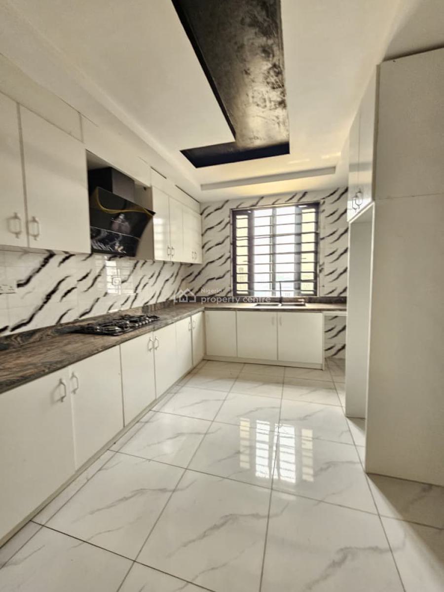 Spacious 3 Bedroom Penthouse with Elevator, Ikate, Lekki, Lagos, Block of Flats for Sale