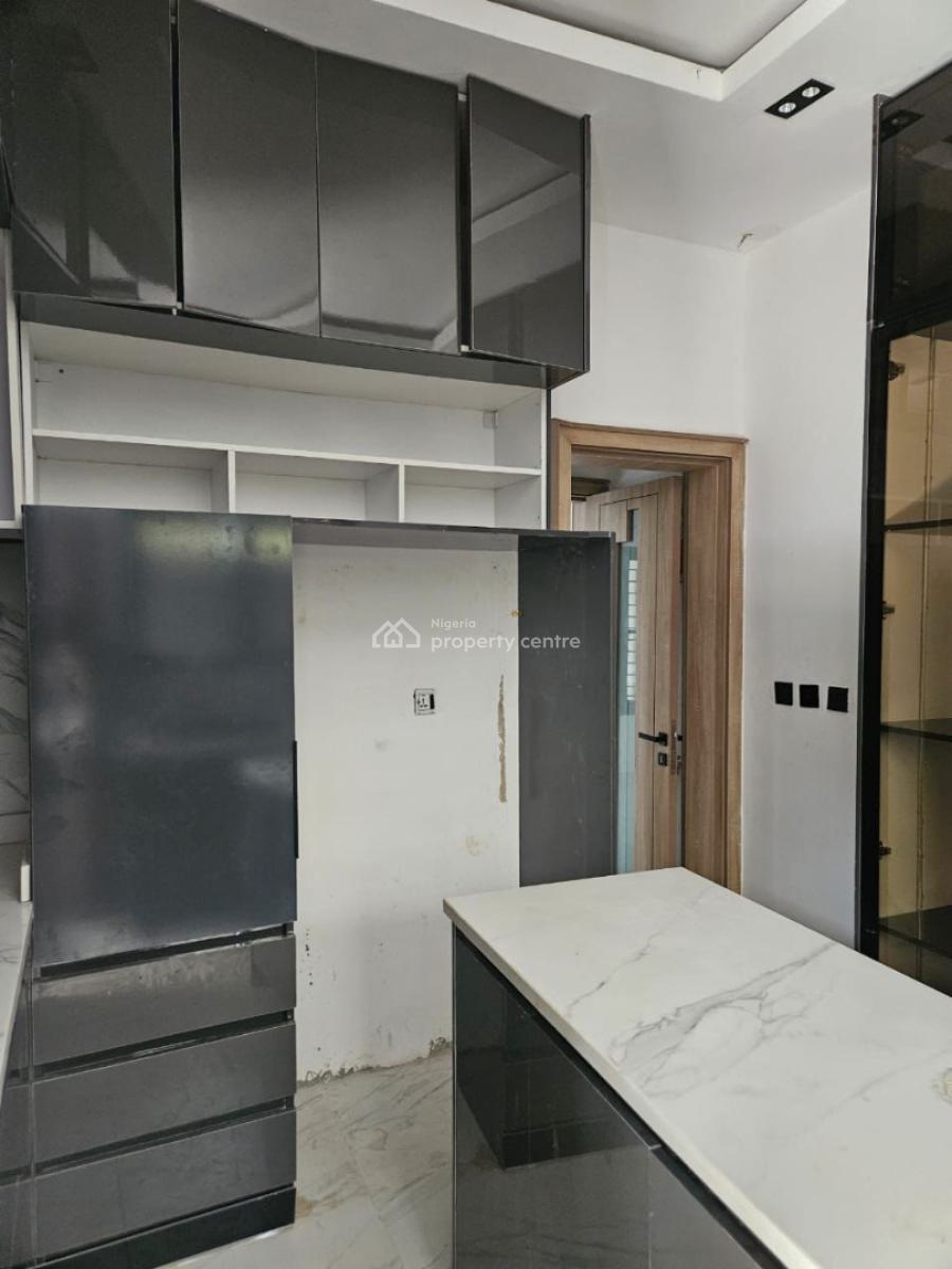 Luxuriously Finished 4-bedroom Terrace Duplex with 1-room Bq, Crown Vista Estate, Lugbe District, Abuja, Terraced Duplex for Sale