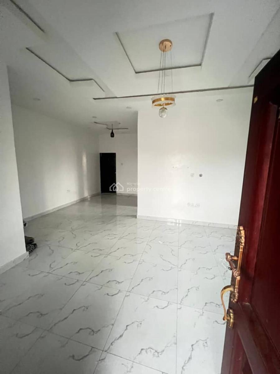 Sweet Mini Flat, Ogombo Road Abraham Adesanya, Ajah, Lagos, Mini Flat (room and Parlour) for Rent