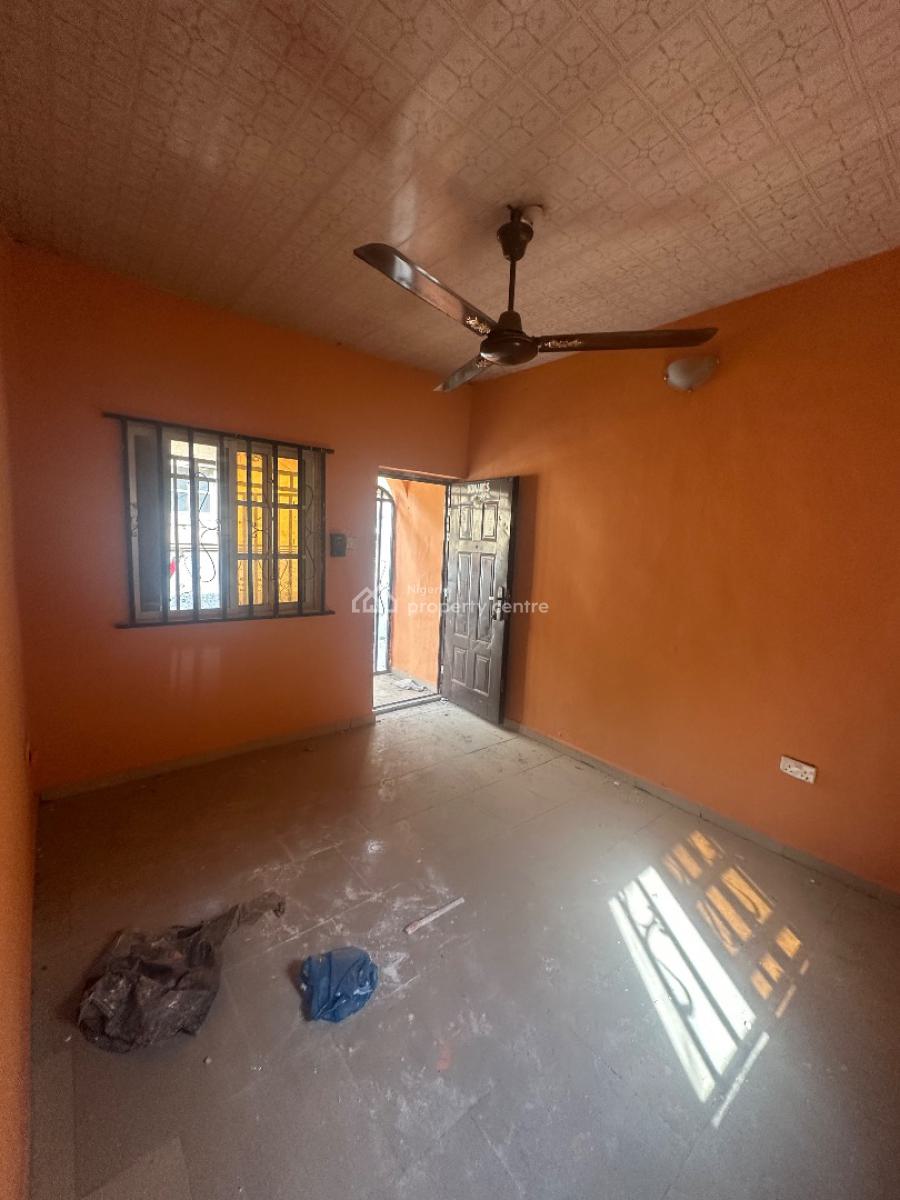 Excellent 1 Bedroom Apartment, By Sahara 4, Lokogoma District, Abuja, Flat / Apartment for Rent