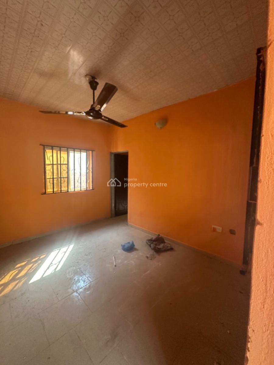 Excellent 1 Bedroom Apartment, By Sahara 4, Lokogoma District, Abuja, Flat / Apartment for Rent