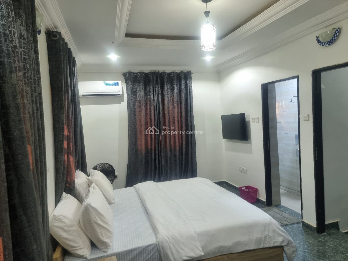 Fully Furnished 3 Bedroom,  1 Bedroom and Bq, Maccido Royal Estate, Galadimawa, Abuja, House for Rent