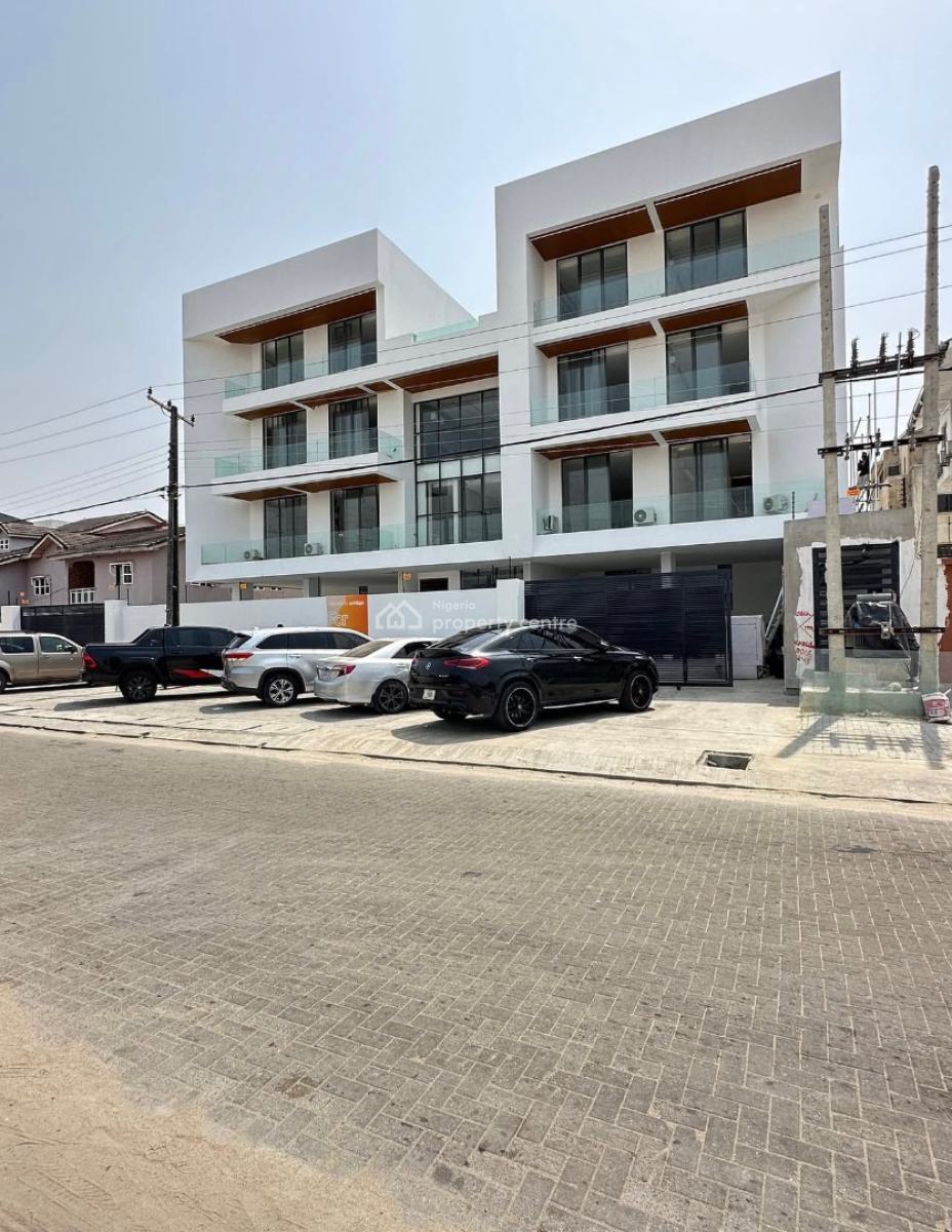 Spacious 2bed Flat, Lekki, Lagos, Flat / Apartment for Sale