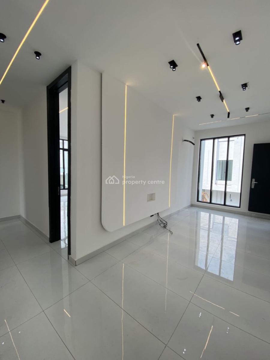 Chevron Signature --- a Statement 5-bedroom Fully Detached Duplex + Bq, Chevron, Lekki, Lagos, Detached Duplex for Sale