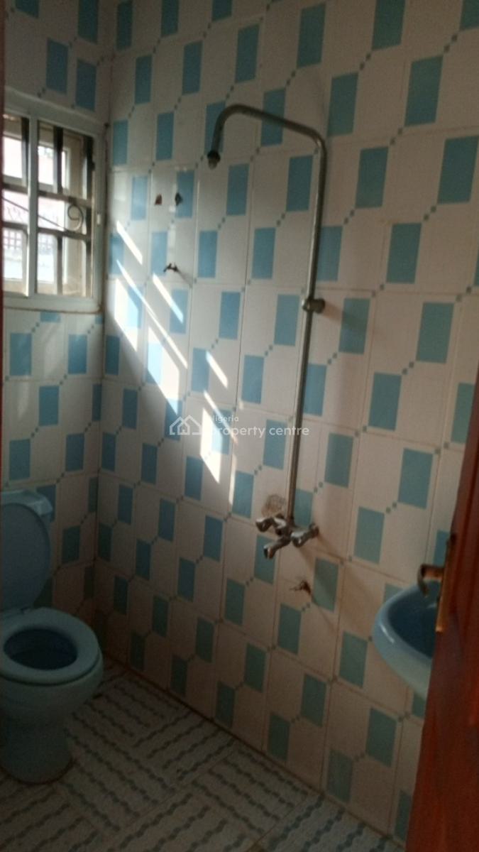 2 Bedroom Flat at Okeibukun Peace Estate Elebu Ibadan, Peace Estate Oke Ibukun Elebu Ibadan, Oluyole, Oyo, Detached Bungalow for Rent