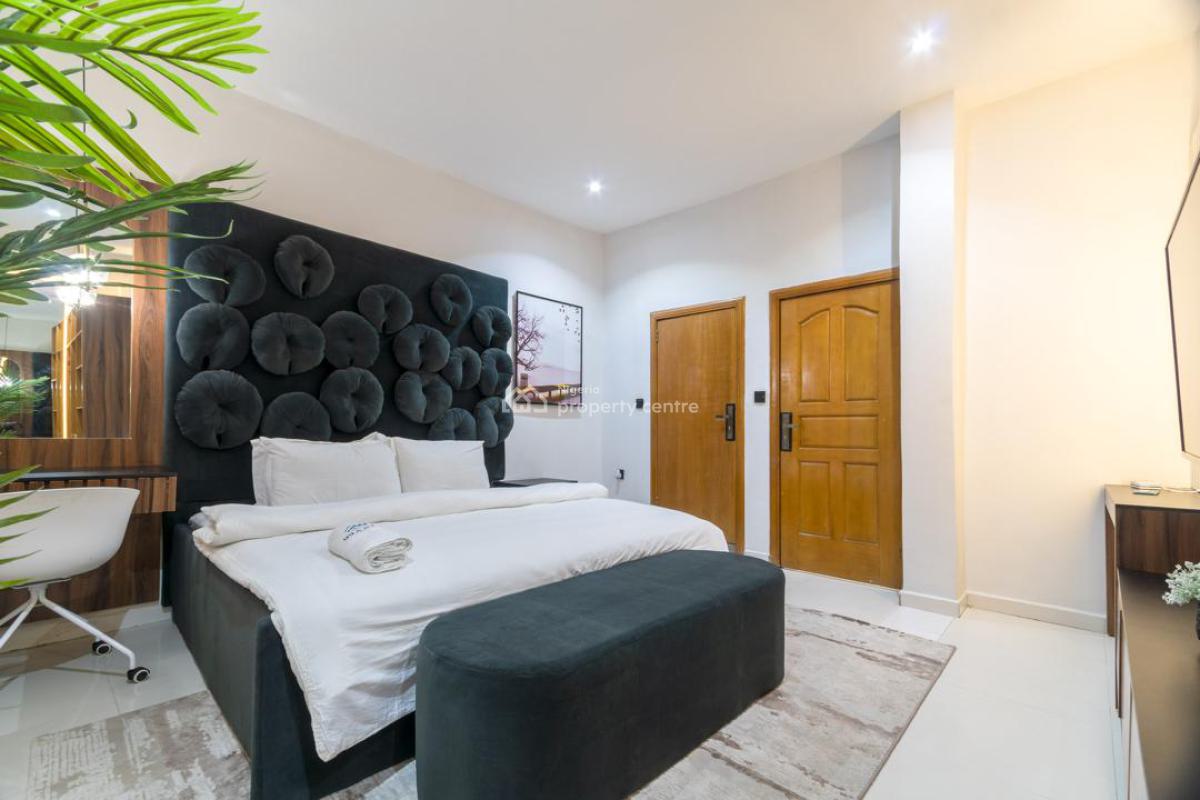 1 Luxury Bedroom Apartment, Serene Estate, Lekki Phase 1, Lekki, Lagos, Flat / Apartment Short Let