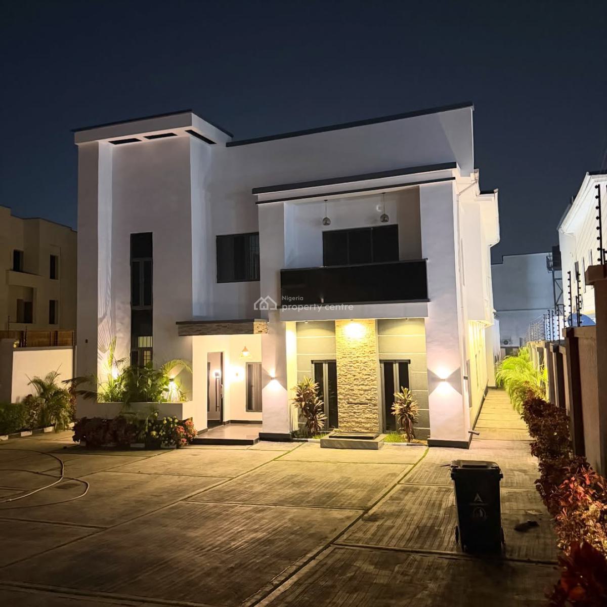 Newly Constructed 5 Bedrooms Detached Stand Alone Duplex, 2bq,pool,gym, Serene and Well Secured Neighborhood, Guzape District, Abuja, Detached Duplex for Sale