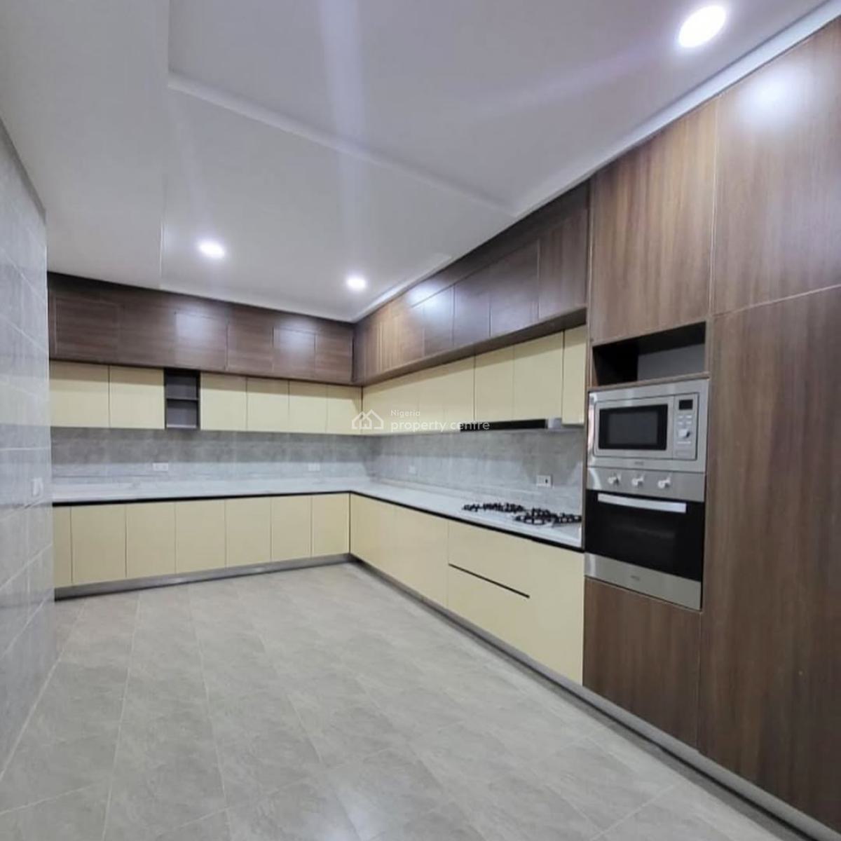 Beautiful 6 Bedroom Gated Semi Detached Duplex,bq , Self Compound, Apo By Legislative Quarters, Serene and Secured Neighborhood, Apo, Abuja, Semi-detached Duplex for Sale