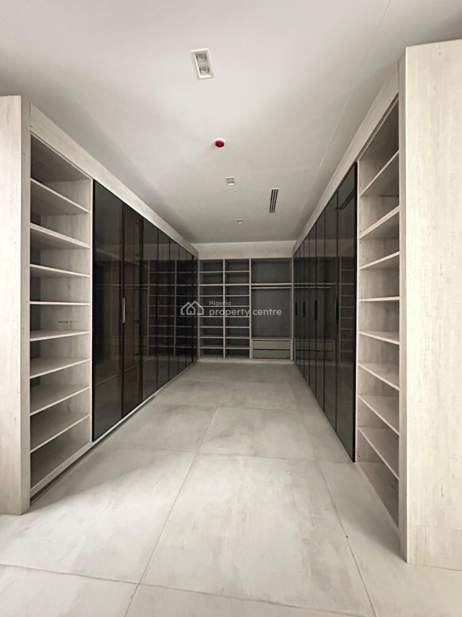 Gigantic Spacious 5 Bedroom Detached Duplex with a Swimming Pool, Ikoyi, Lagos, Detached Duplex for Sale