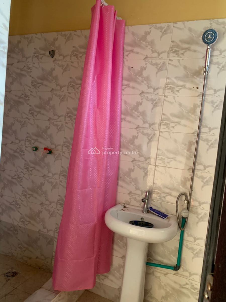 Affordable 2 Bedroom Apartment, Off Mobil Road, Ilaje, Ajah, Lagos, Flat / Apartment for Rent