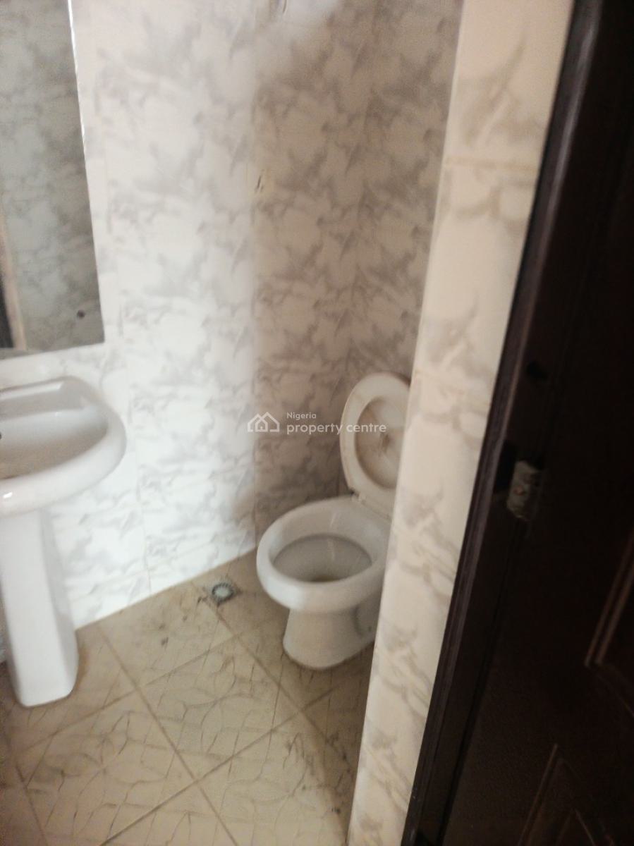 Affordable 2 Bedroom Apartment, Off Mobil Road, Ilaje, Ajah, Lagos, Flat / Apartment for Rent