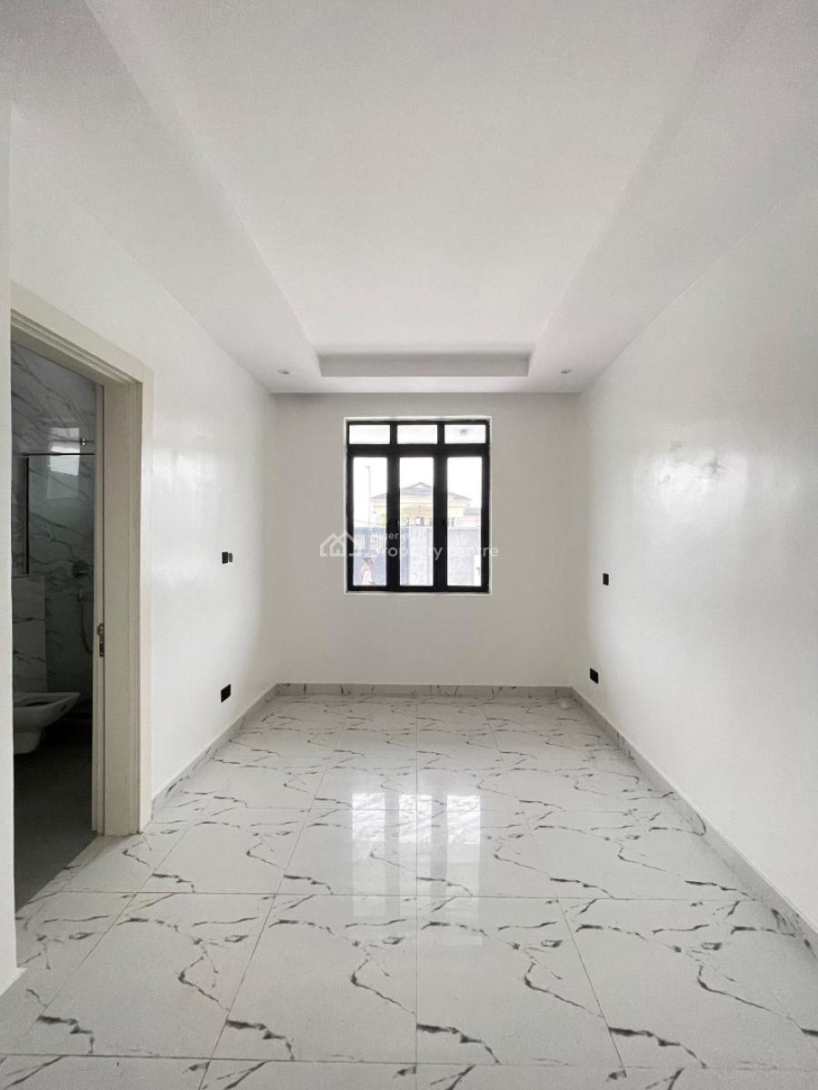 Lovely 5 Bedroom Terrace Duplex with Bq, Lekki Phase 1, Lekki, Lagos, Terraced Duplex for Sale