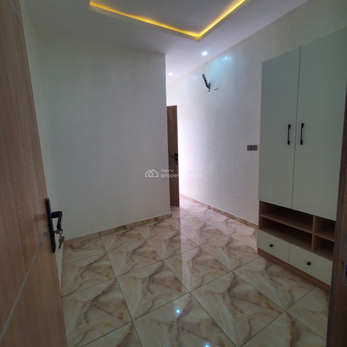 Luxury 3bedroom with Bq, General Paint, Ajah, Lagos, Terraced Duplex for Sale
