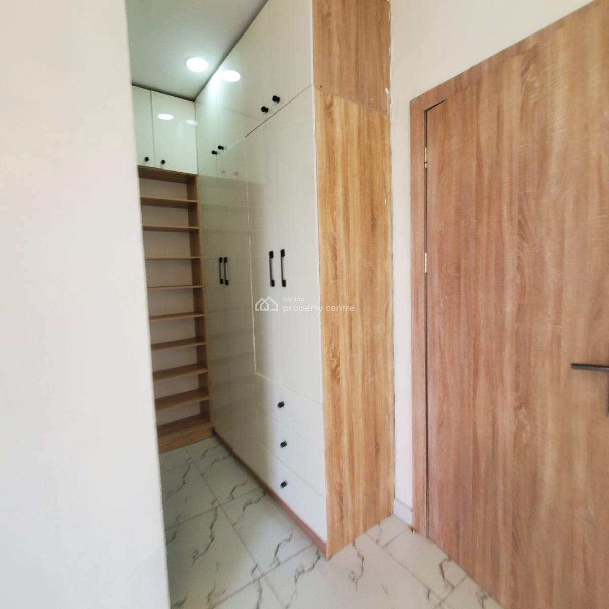 Luxury 3bedroom with Bq, General Paint, Ajah, Lagos, Terraced Duplex for Sale