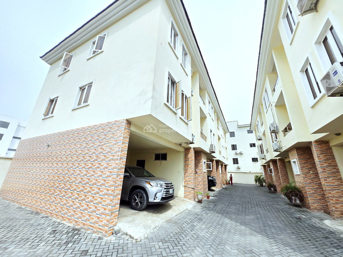 Fully Furnished 4 Bedroom, Lekki Right Side, Lekki Phase 1, Lekki, Lagos, Terraced Duplex for Rent
