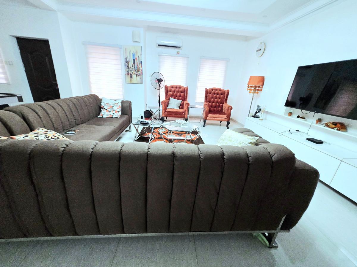 Fully Furnished 4 Bedroom, Lekki Right Side, Lekki Phase 1, Lekki, Lagos, Terraced Duplex for Rent