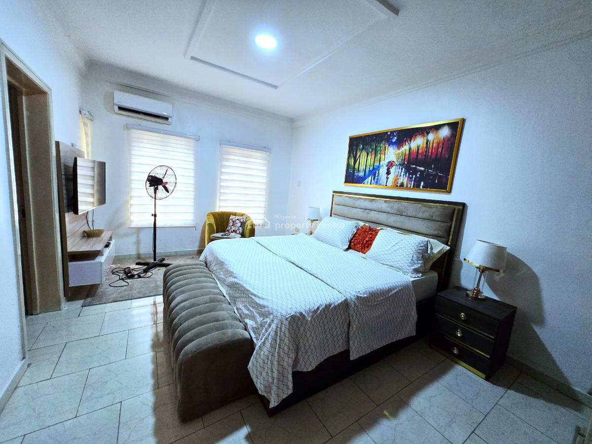 Fully Furnished 4 Bedroom, Lekki Right Side, Lekki Phase 1, Lekki, Lagos, Terraced Duplex for Rent
