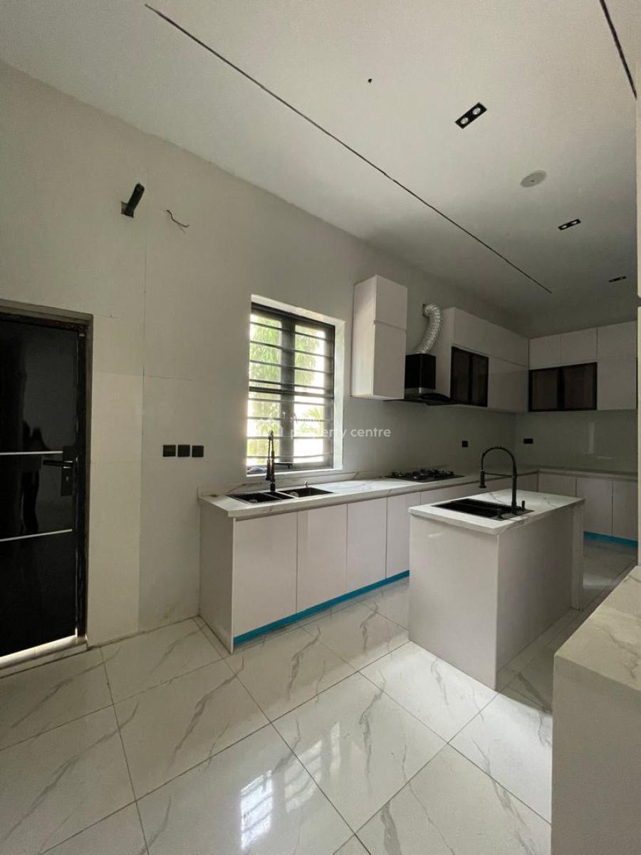 Tastefully Built 5 Bedroom Fully Detached Duplex with  Bq, Orchid Road, Lekki, Lagos, Detached Duplex for Sale