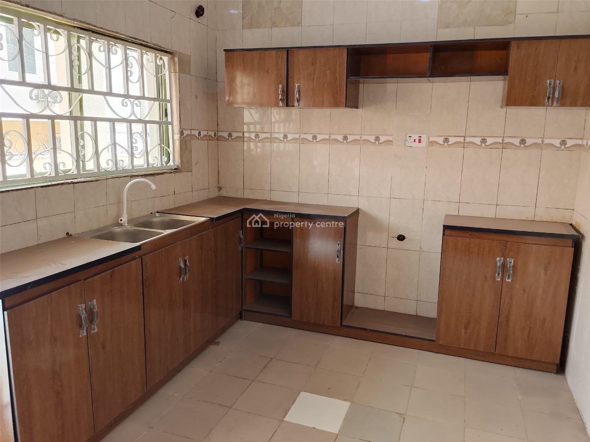 a Fully Detached Duplex with Two Units of 1 Bedroom Flat, 4th Avenue, Gwarinpa, Abuja, Detached Duplex for Rent