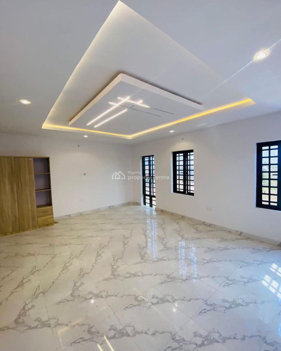 4 Bedroom Terrace Duplex, at Kolapo Ishola Gra, Akobo, Ibadan, Ibadan, Oyo, House for Sale