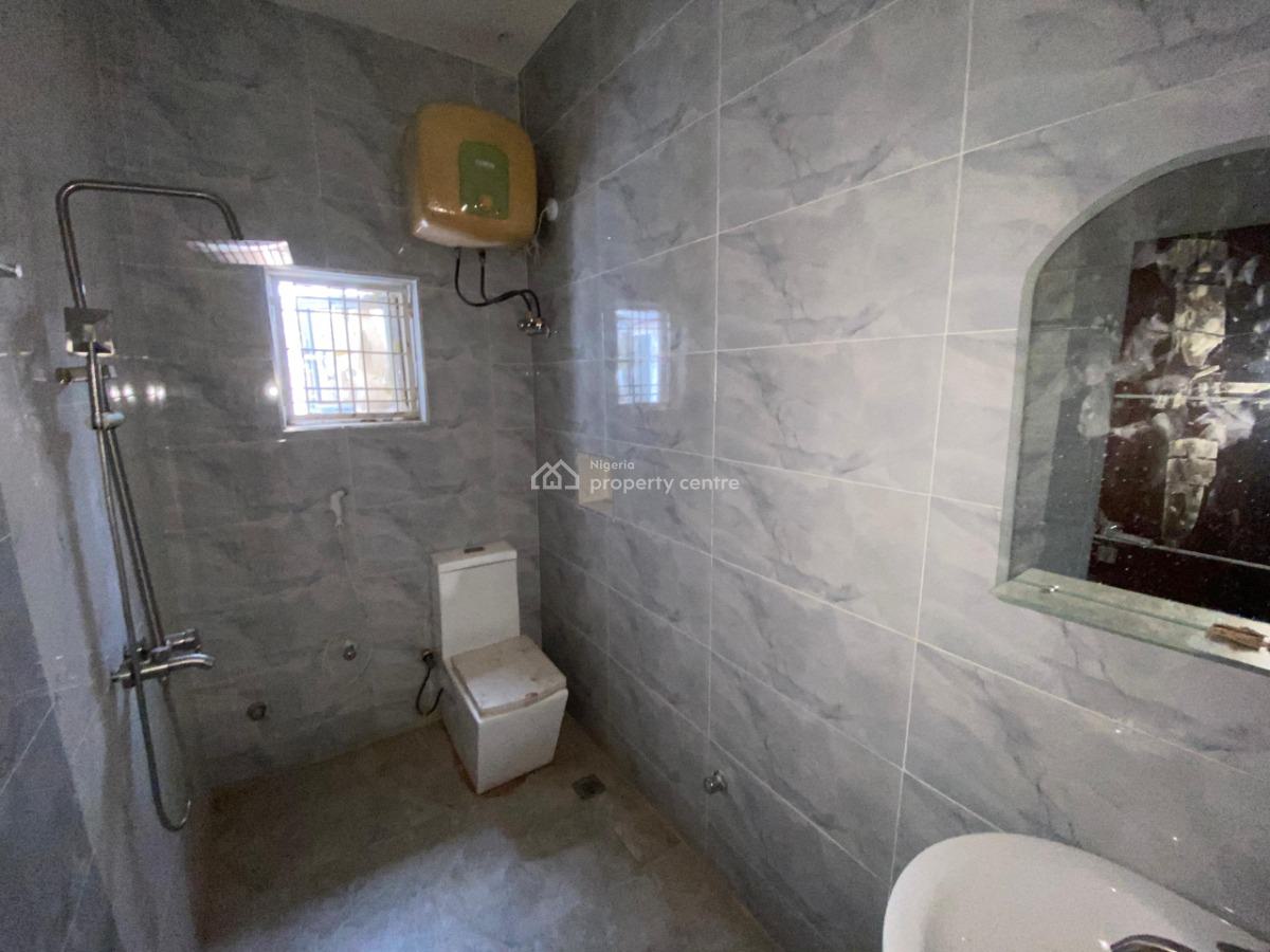 Newly-built, Lovely 3 Bedroom Apartment with Bq, Wuye, Abuja, Flat / Apartment for Rent