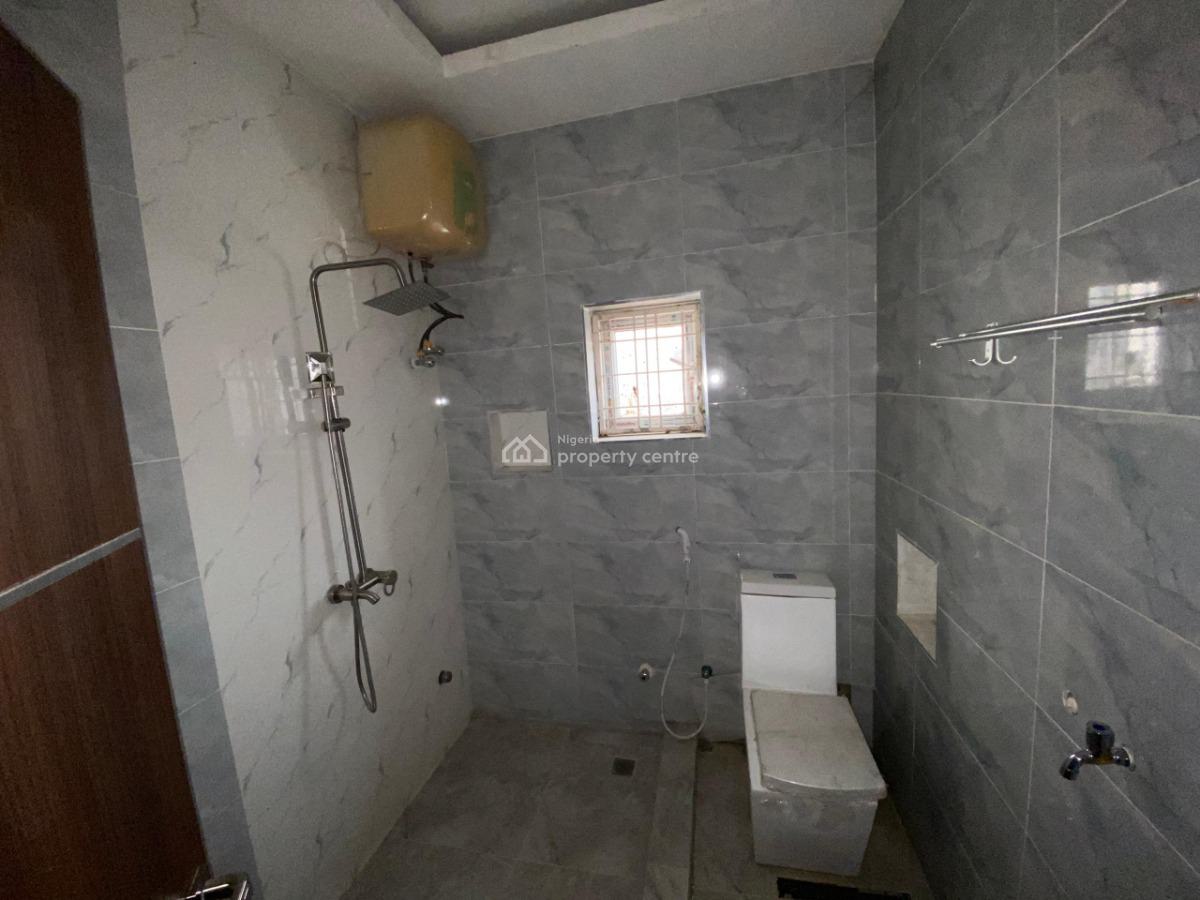 Newly-built, Lovely 3 Bedroom Apartment with Bq, Wuye, Abuja, Flat / Apartment for Rent