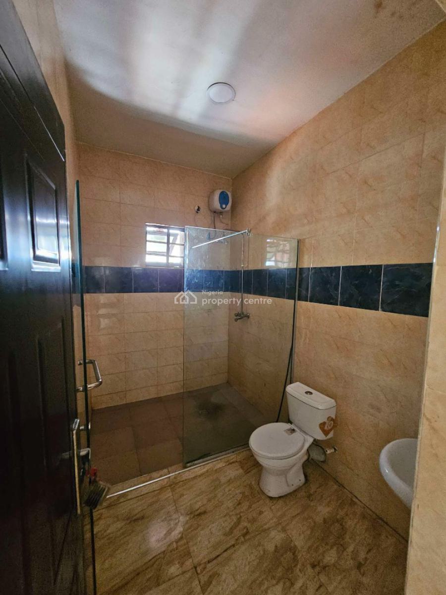 Well Maintained  4bedroom Terrace Duplex, Ikota, Lekki, Lagos, Terraced Duplex for Sale