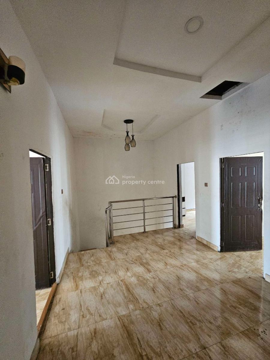 Well Maintained  4bedroom Terrace Duplex, Ikota, Lekki, Lagos, Terraced Duplex for Sale