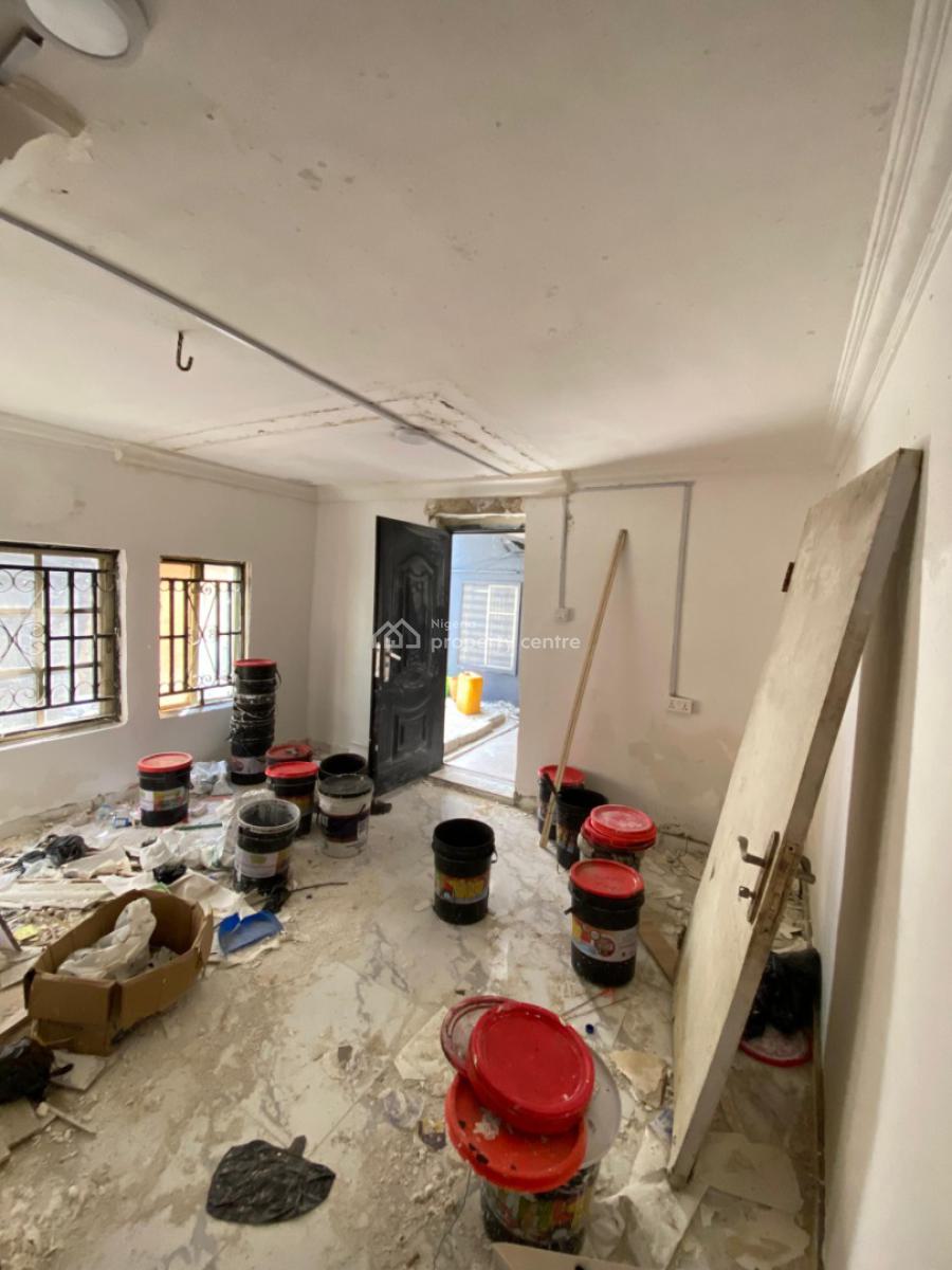 Sharp Mini Flat (room and Parlour), Chevron Drive, Chevron, Lekki, Lagos, Mini Flat (room and Parlour) for Rent