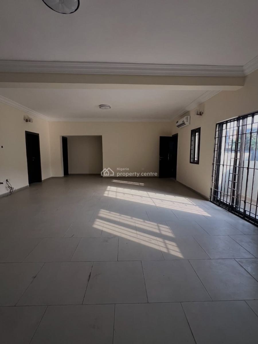 Spacious 3 Bedroom Apartment, Lekki Phase 1, Lekki, Lagos, House for Rent