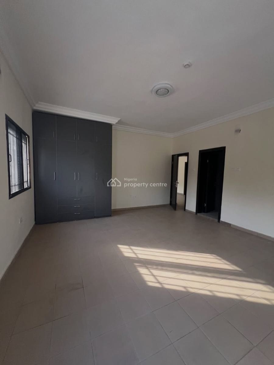Spacious 3 Bedroom Apartment, Lekki Phase 1, Lekki, Lagos, House for Rent