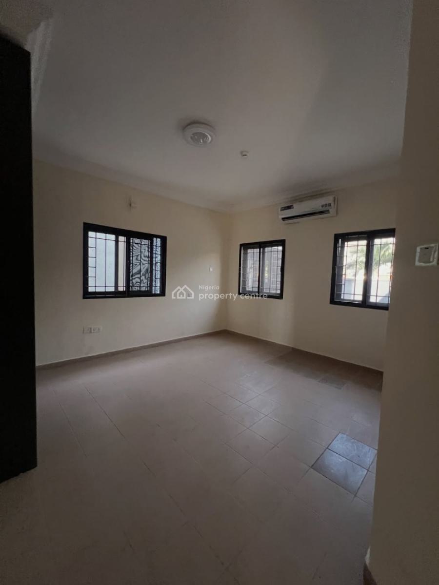 Spacious 3 Bedroom Apartment, Lekki Phase 1, Lekki, Lagos, House for Rent