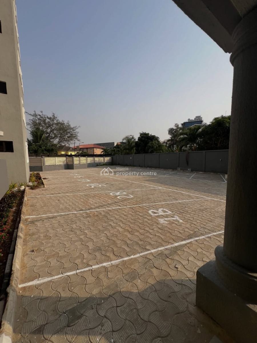Spacious 3 Bedroom Apartment, Lekki Phase 1, Lekki, Lagos, House for Rent