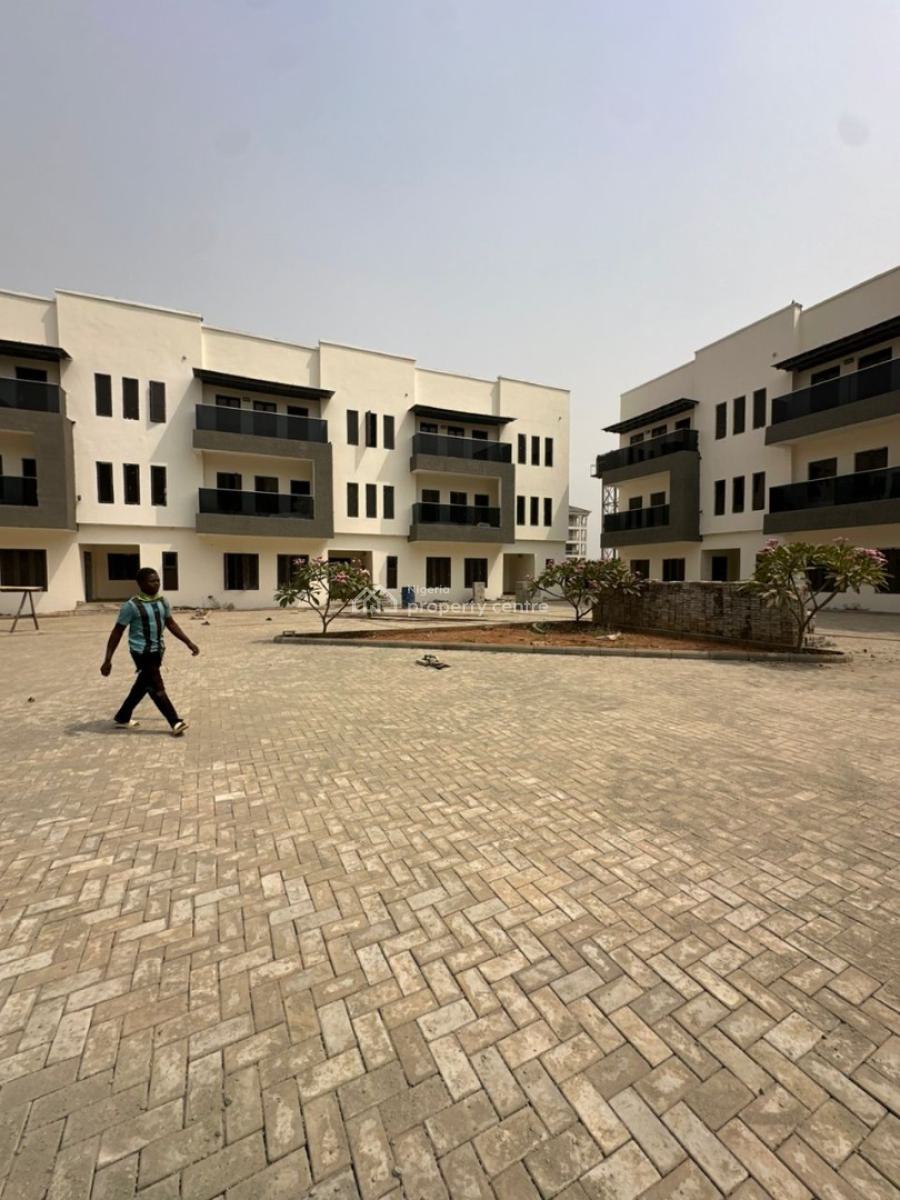 Elegant 5-bedroom Terraced Duplex with Bq, Mabushi, Abuja, Terraced Duplex for Sale